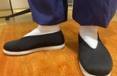 圆口布鞋白袜